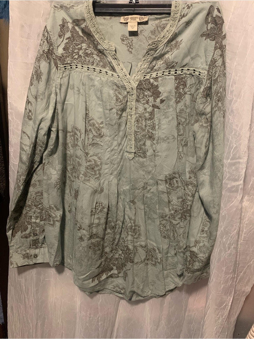Vintage America Light Green Floral Lace-Trim Tunic